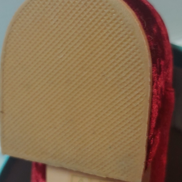 Shoes - Picture 3 of 3